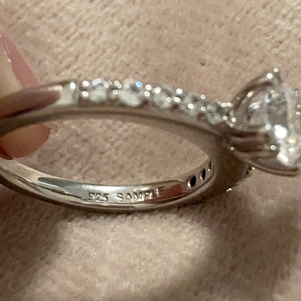 Travel ring - Picture 2 of 6